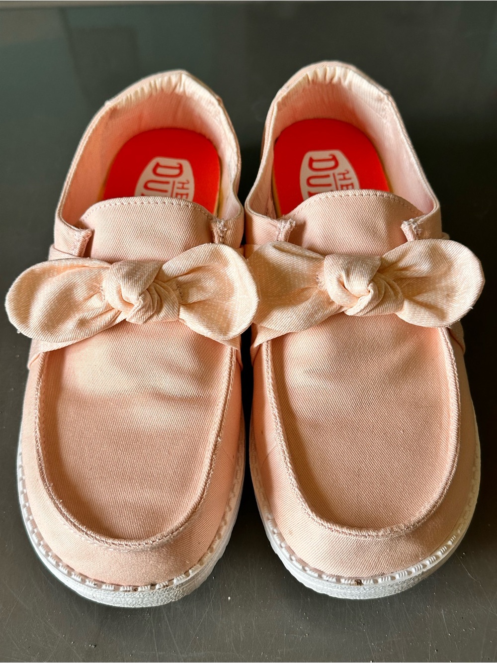 Pale Pink Bow Slip-On Hey Dudes